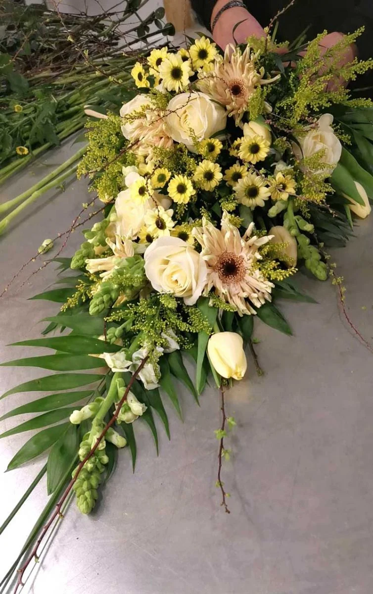 Bårebuket DIY → Sådan laver du selv en bårebuket