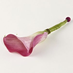 Knaphulsblomst med calla