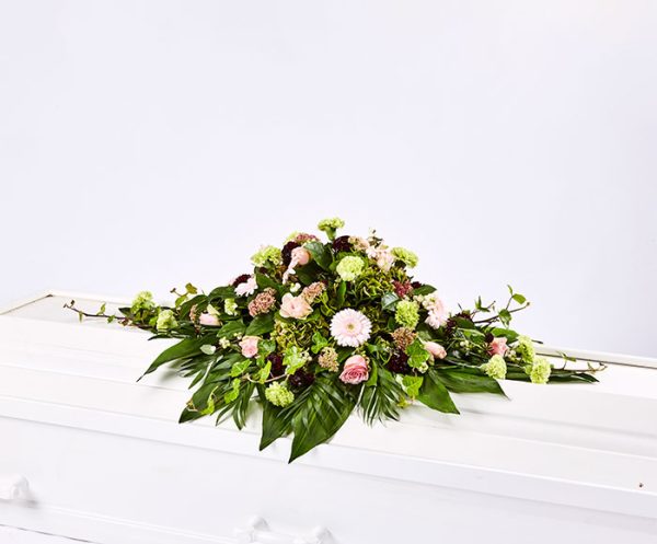 Kistepynt i årstidens blomster