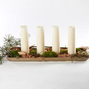 Adventsdekoration med bloklys