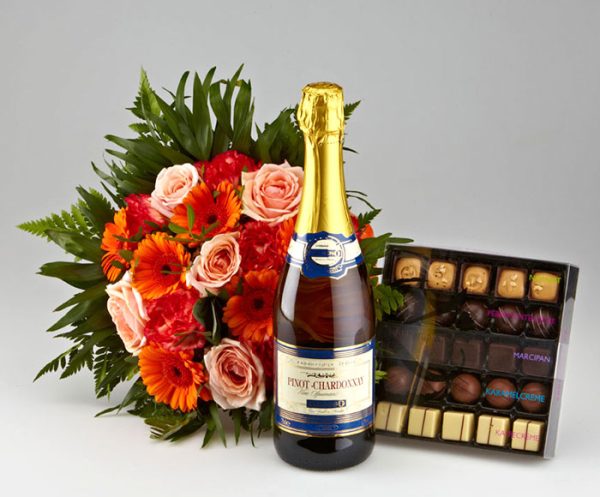 Varm buket, mousserende vin og chokolade