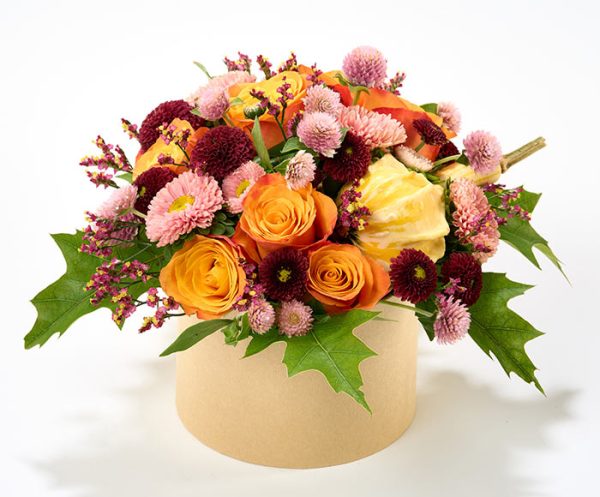 Efterårsblomster i æske, floristens valg