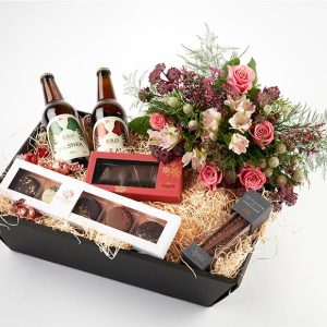Julekurv med buket