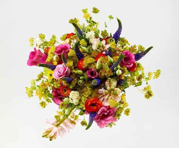 Rådhus brudebuket i årstidens blomster