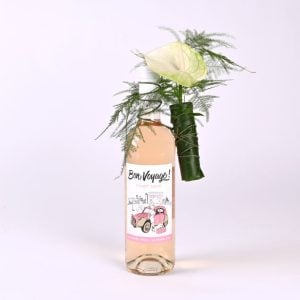 Alkoholfri rosévin med smuk blomsterpynt
