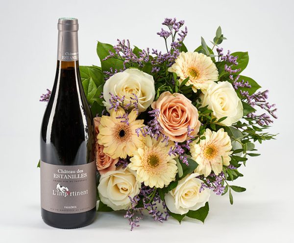 Rødvin og blomster