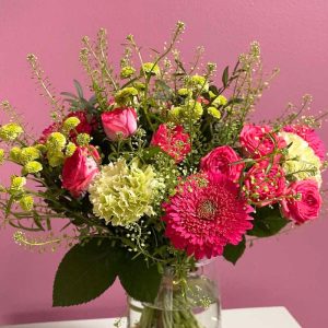 Buket i pink og limegrøn.