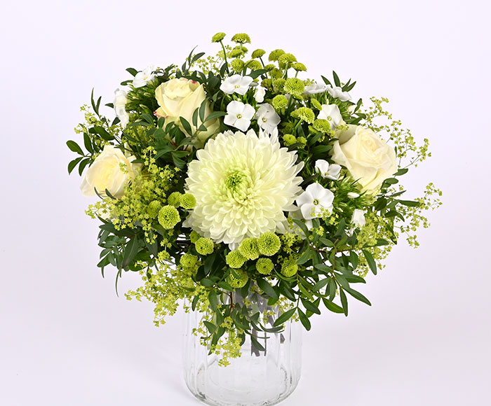Se Hvid buket - Send blomster hos Bloomit