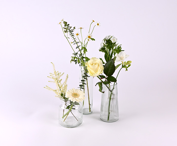 Løse blomsterstilke til 3 glasvaser, hvide